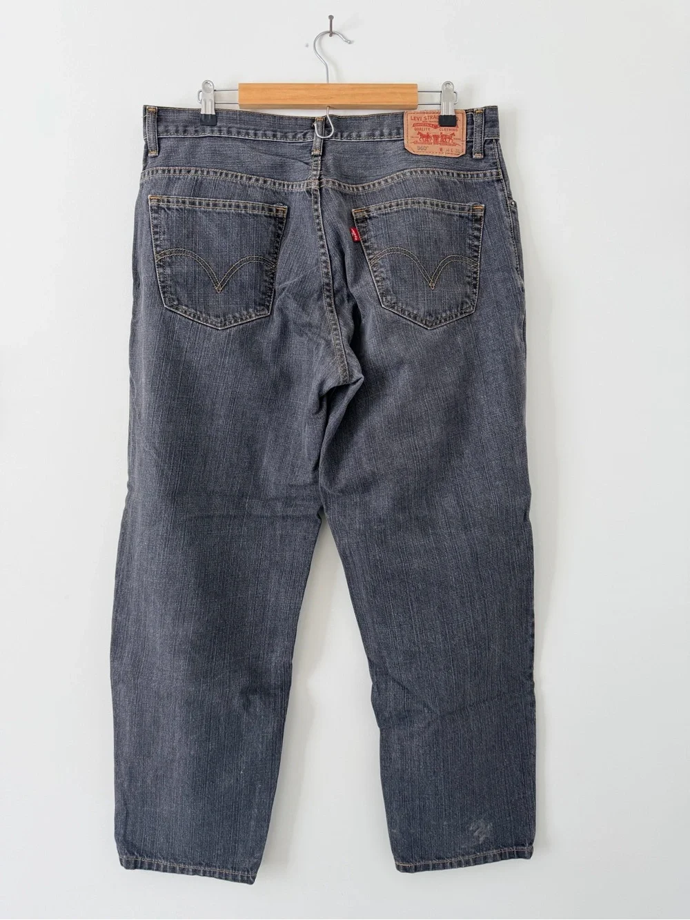 Levi’s 560 Loose Taper Dark Gray Jeans